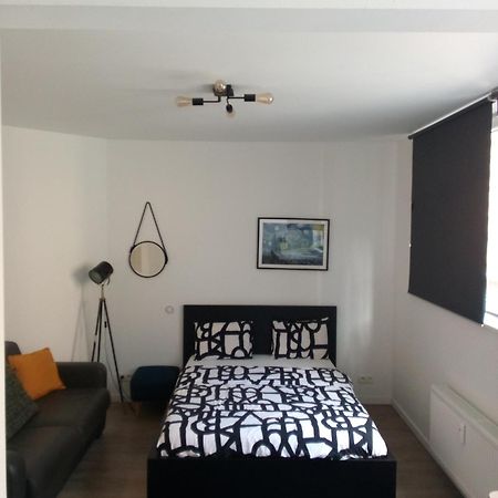 Appartement Gare Du Midi ブリュッセル エクステリア 写真