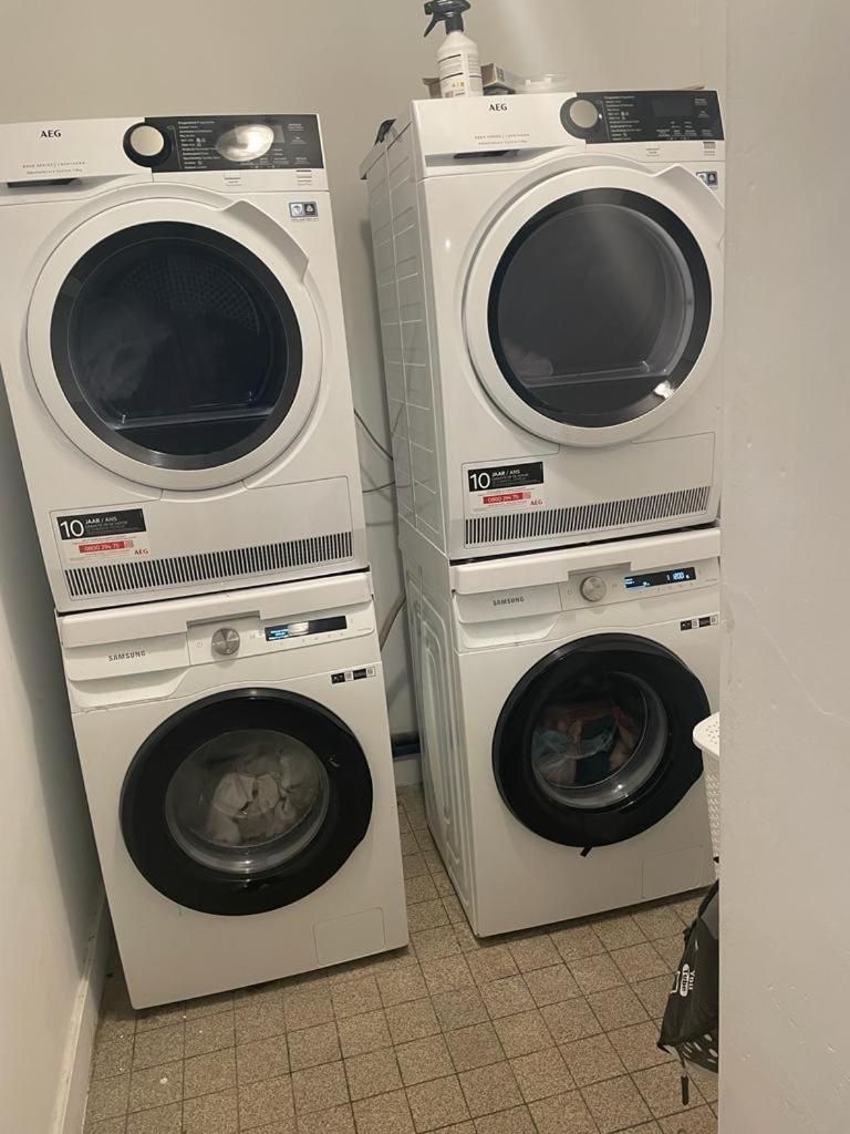 Appartement Gare Du Midi ブリュッセル エクステリア 写真